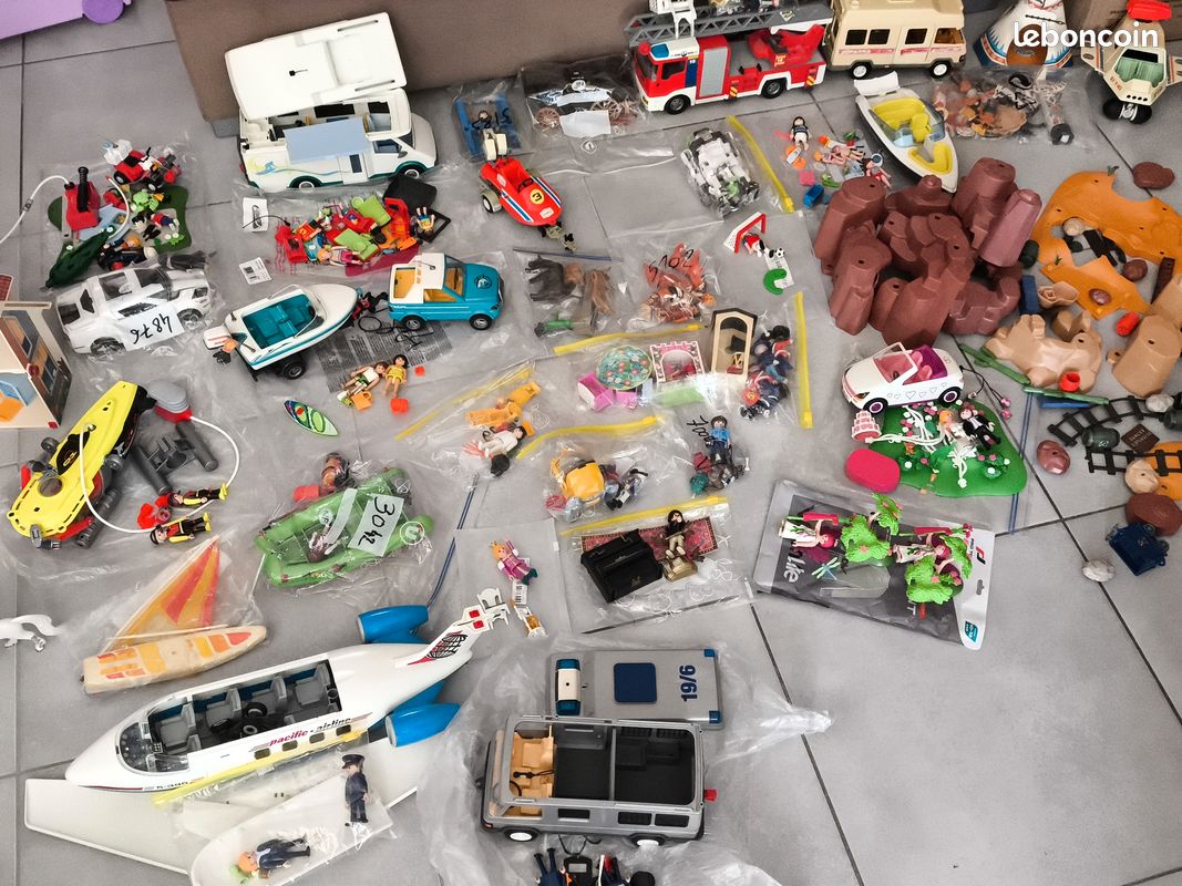 Playmobils (image 2)