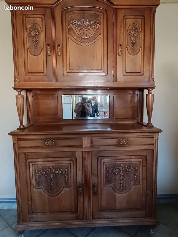Meuble ancien en bois massif (image 2)