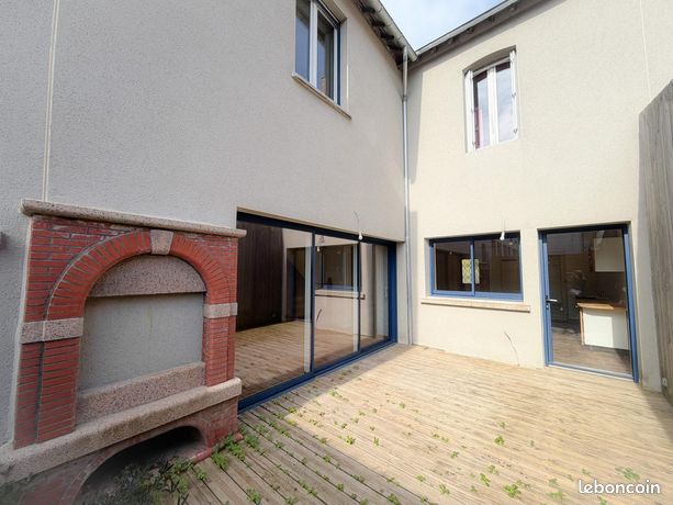 Maison 8 pièces 146 m²