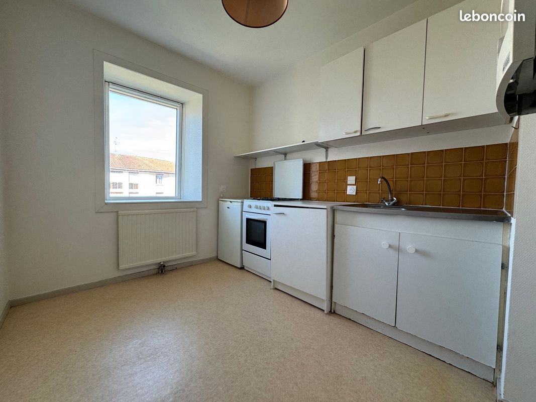 Appartement 1 pièce 33 m² · à Limoges · 33 m² · 390 €/mois