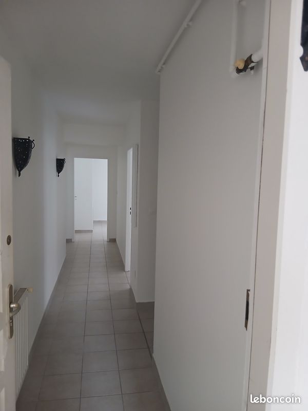 Appartement 3 pièces 72 m² · à Sainte-Colombe · 72 m² · 850 €/mois