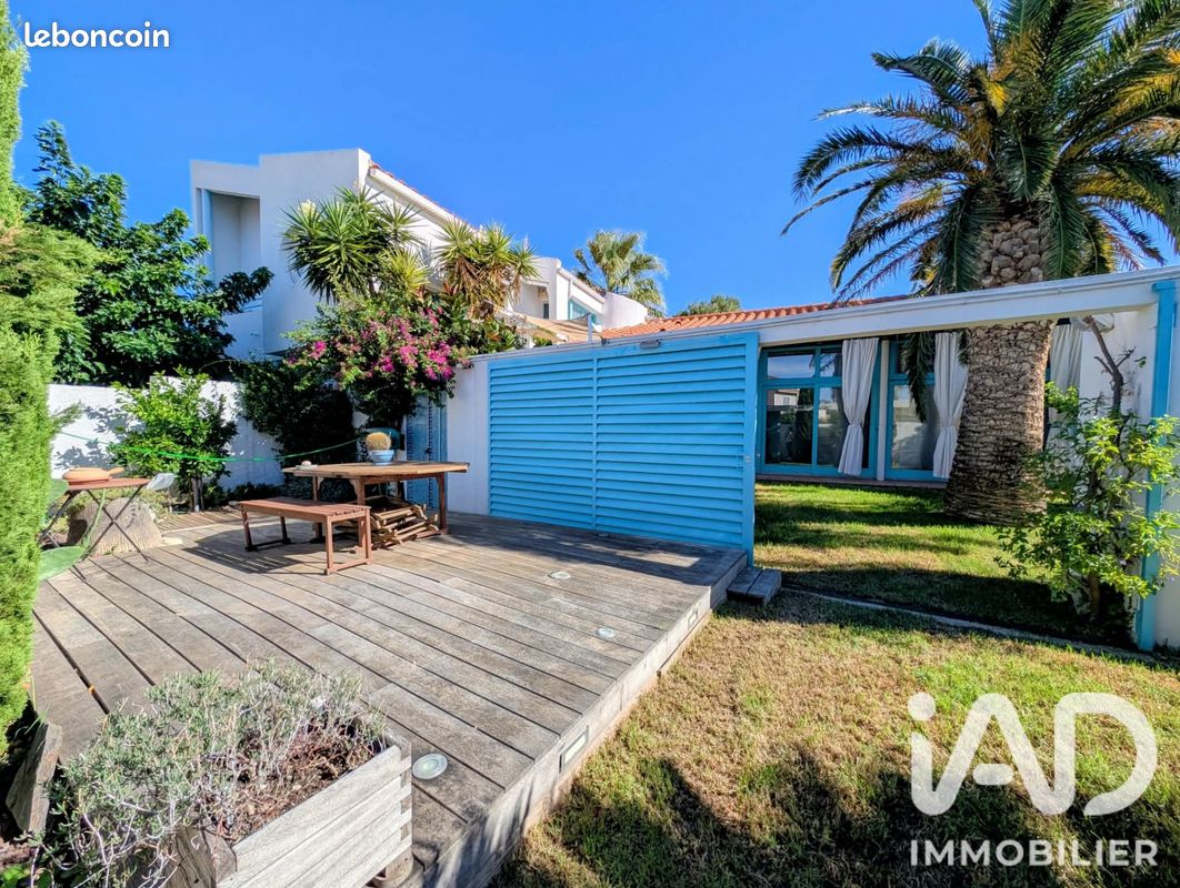 Maison 8 pièces 250 m² · à Canohès · 250 m² · 649 000 €