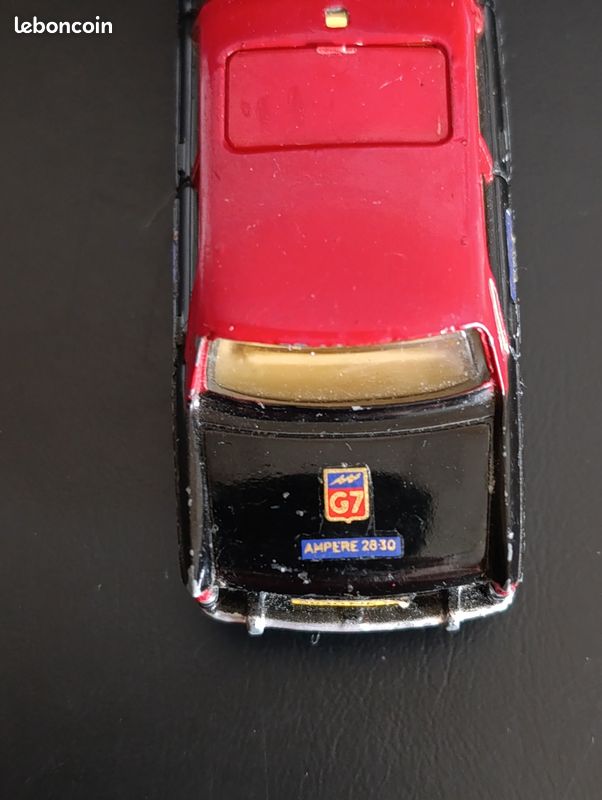 Dinky Toys France - Peugeot 404 Taxi - Réf 1400 - Avec Boîte (occasion)