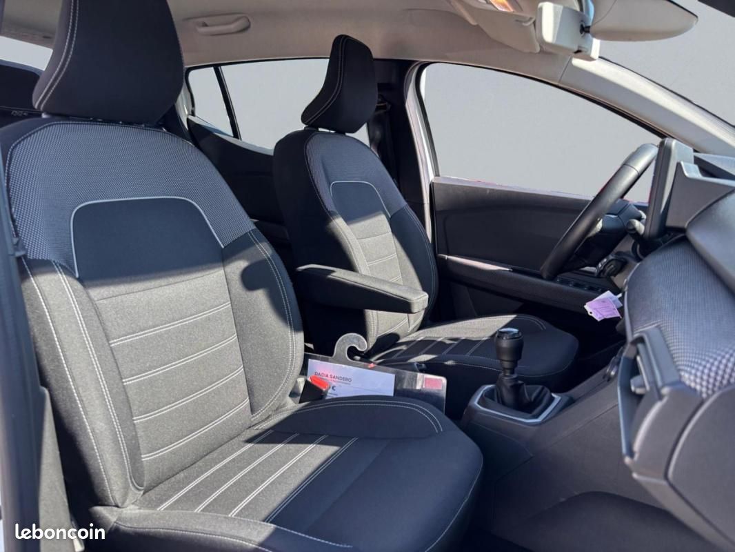 Dacia Sandero ECO-G 100 Expression (image 17)