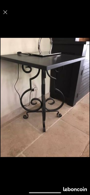 Table en fer forge (image 2)