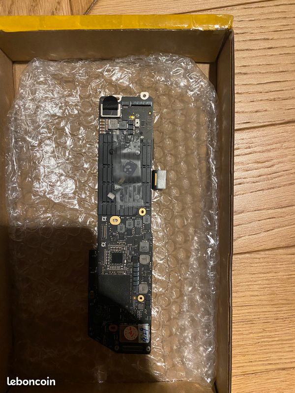 Carte mere macbook A2179 (image 1)