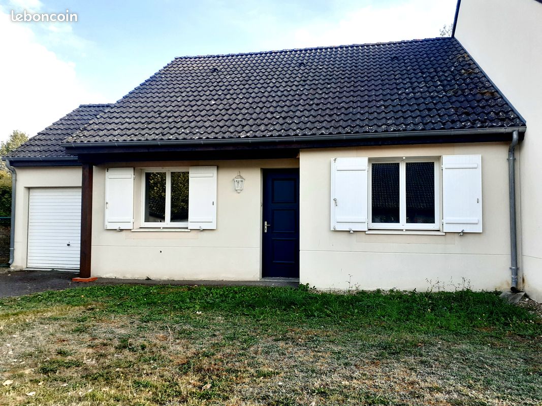 Maison 3 pièces 65 m² · à Avord · 65 m² · 690 €/mois