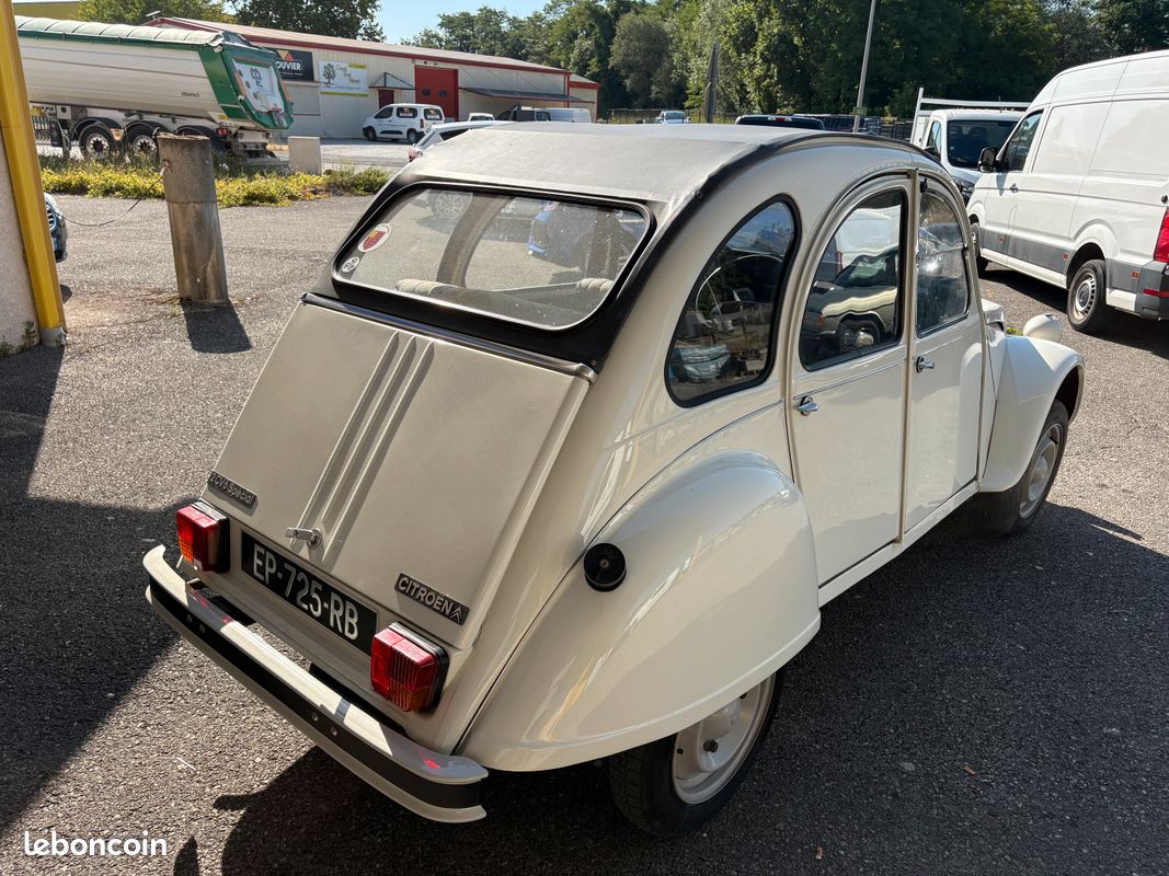 CITROEN 2 CV 6 SPECIAL - Restauration complète - 1986 - 25 700 km - Faible kilométrage (image 2)