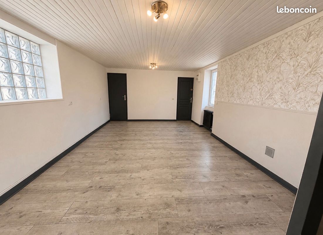 Appartement 1 pièce 30 m² · à Nevers · 30 m² · 350 €