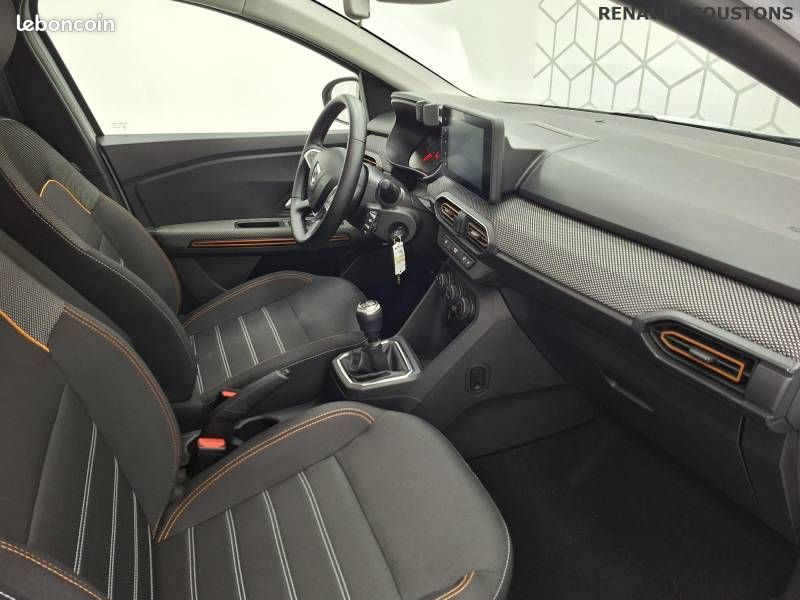 Dacia Sandero ECO-G 100 - 22 Stepway Confort (image 30)