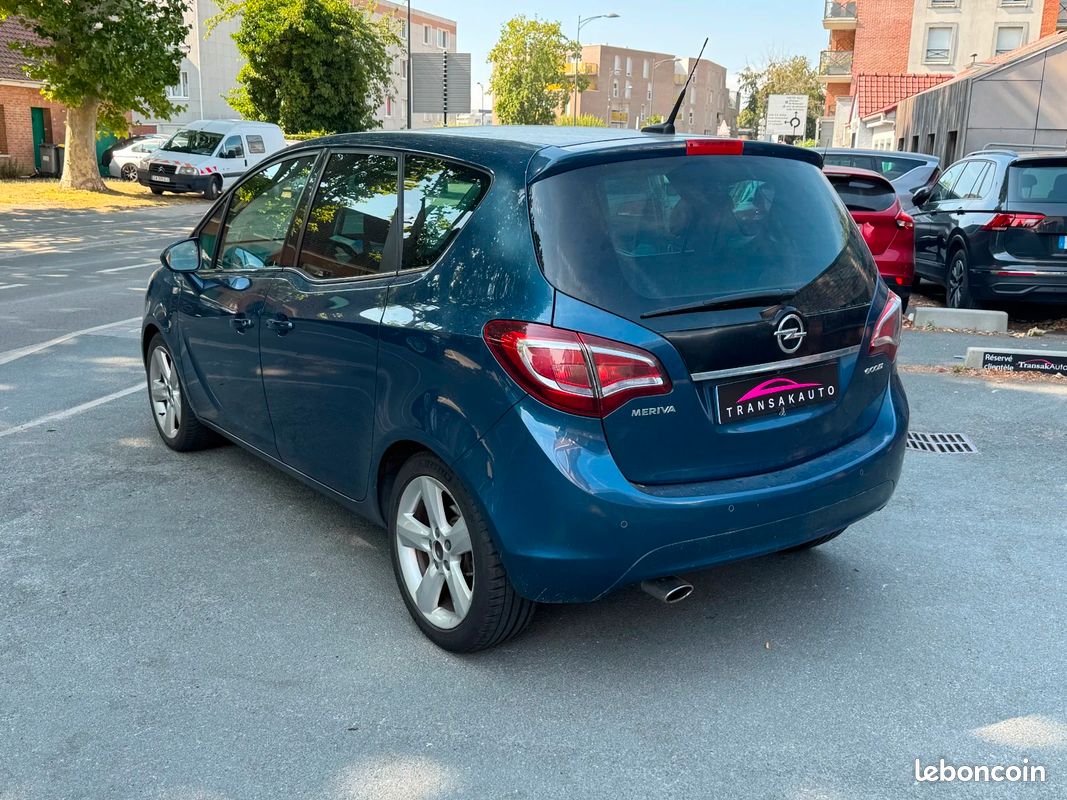 OPEL MERIVA 1.6 CDTI - 136 ch S&S Cosmo Pack PHASE 2 / Sièges et volant chauffants / Caméra de recul / Chaîne distrib (image 3)