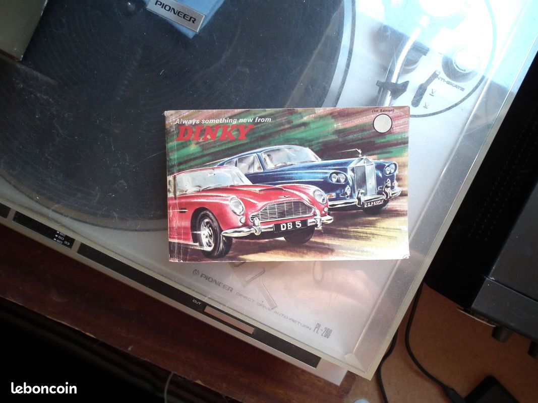 Catalogue Dinky Toys 1964 - 16 Pages Avec Tampon Détaillant D'Avignon - Occasion Très Bon État