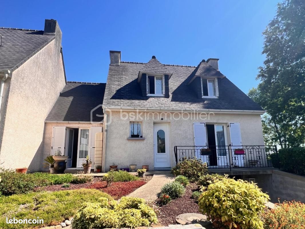 Maison 5 pièces 118 m² · à Châteaulin · 118 m² · 175 000 €