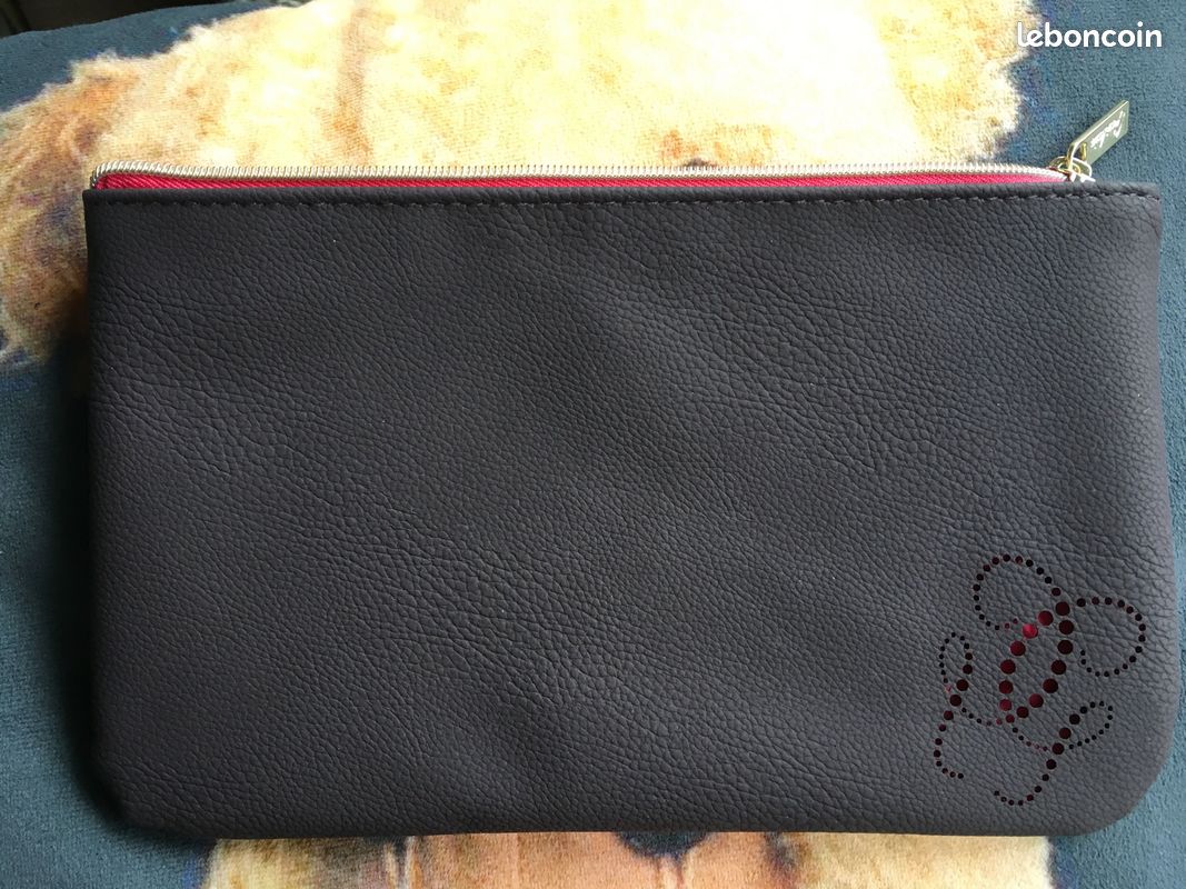 Authentique Trousse GUERLAIN marron intérieur sati (image 3)