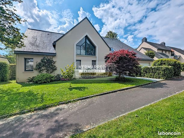 Maison 9 pièces 221 m²