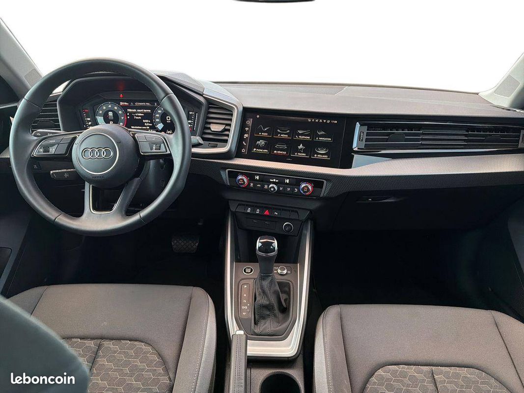 AUDI A1 Sportback 30 TFSI 116 ch S tronic 7 Advanced (image 11)