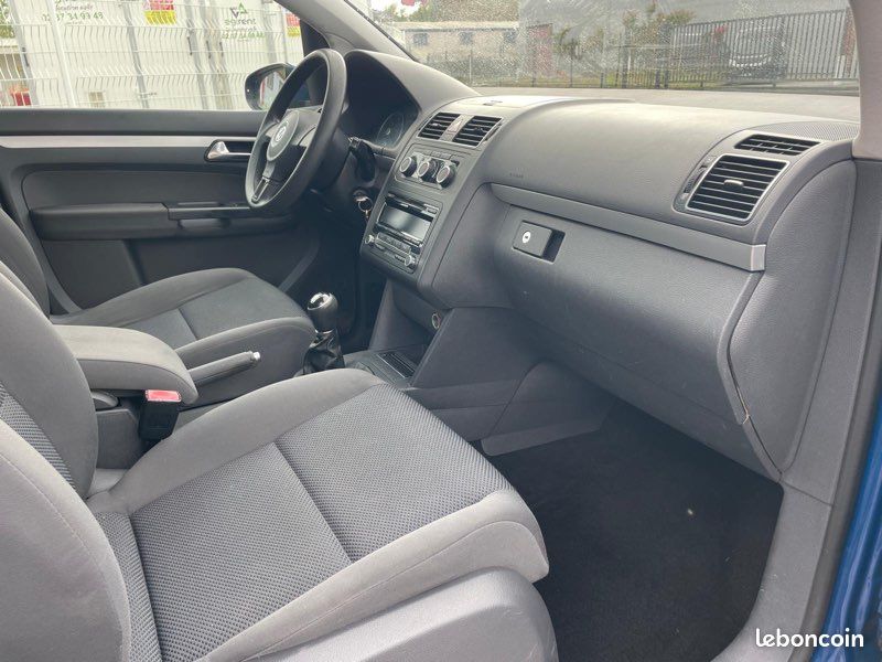 VOLKSWAGEN Touran 1.6 TDI 16V 90 cv (7 places) (image 5)