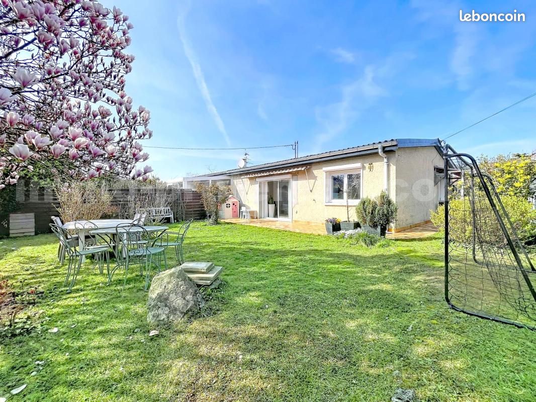 Maison 3 pièces 66 m² · à Vétraz-Monthoux · 66 m² · 395 000 €
