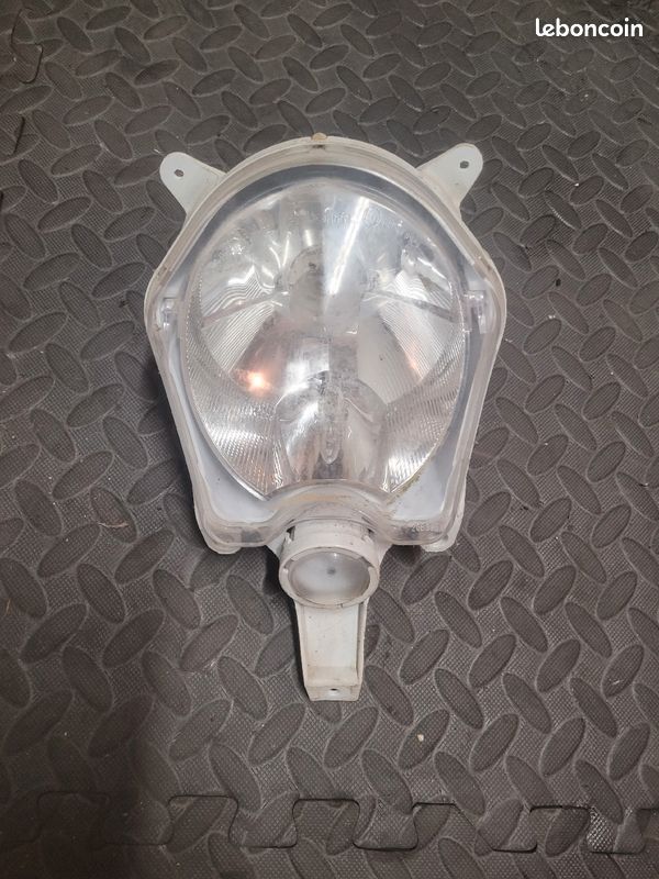 Optique de phare peugeot ludix (image 2)
