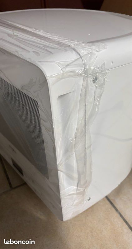 Micro-ondes Grill Whirlpool MAX 38 FW – Neuf, jamais déballé (image 2)