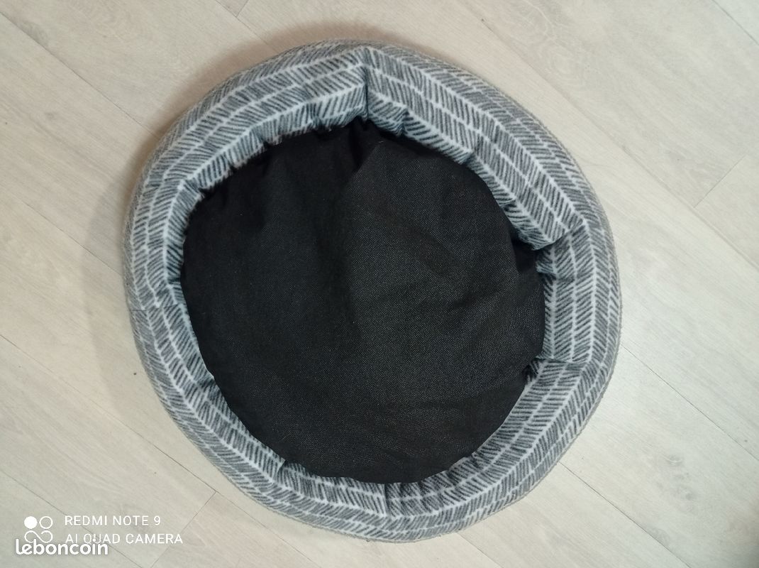 Coussin chat (image 2)