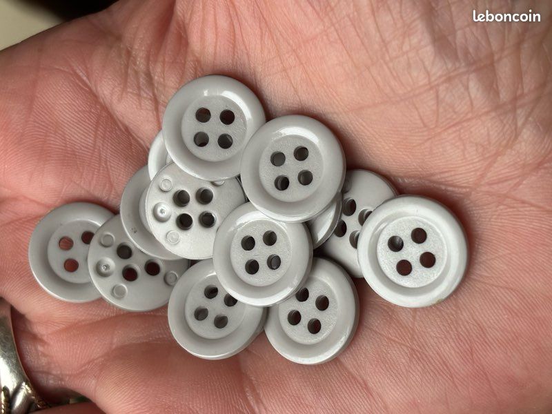 Lot De 9 Boutons Vintage Gris Pailleté Scintillant - Pied 1,7 Cm, Ref 2256, Occasion