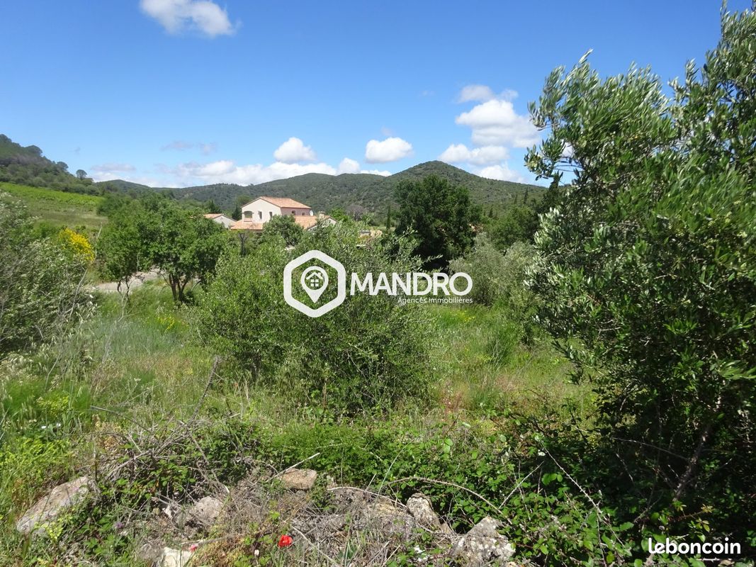 Maison 910 m² · à Tuchan · 910 m² · 75 000 €