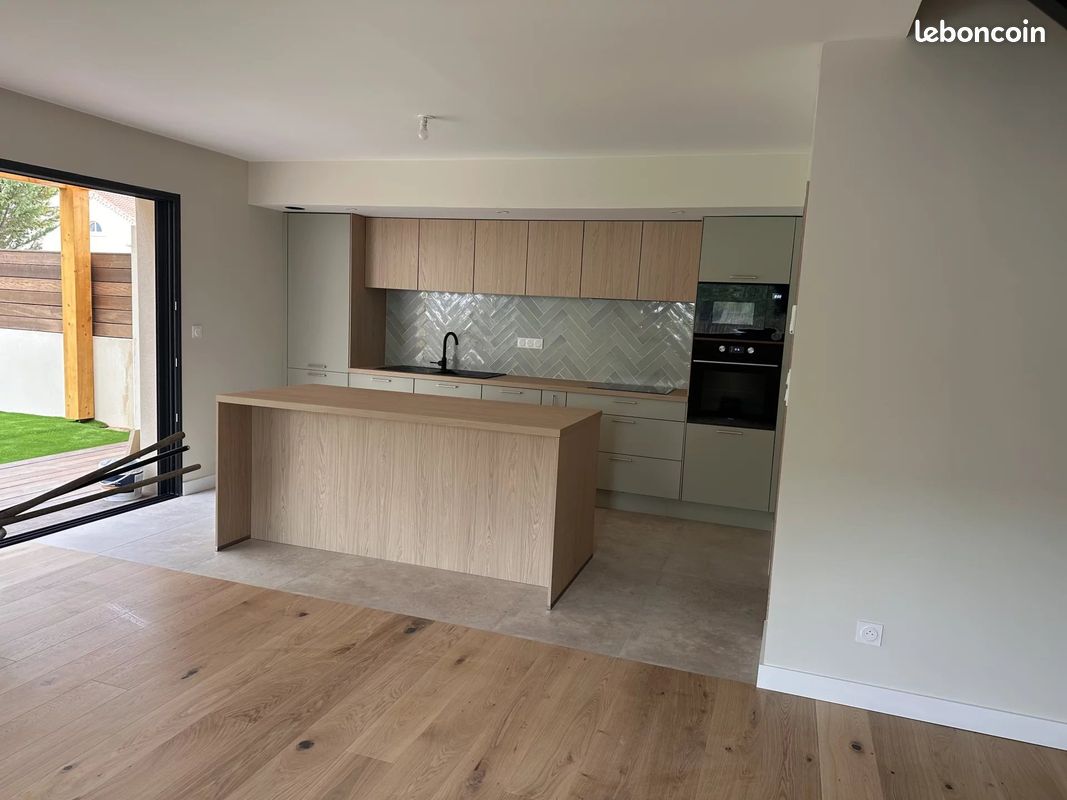 Maison a louer narbonne - 4 pièce(s) - 98 m2 - Surfyn