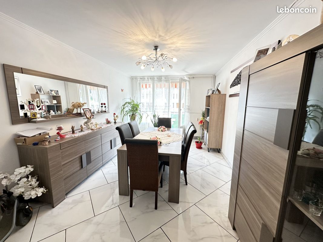 Appartement 3 pièces 65 m² · à Rive-de-Gier · 65 m² · 99 000 €