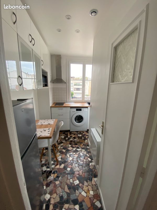 Appartement 1 pièce 25 m² · à Levallois-Perret · 25 m² · 1 090 €/mois