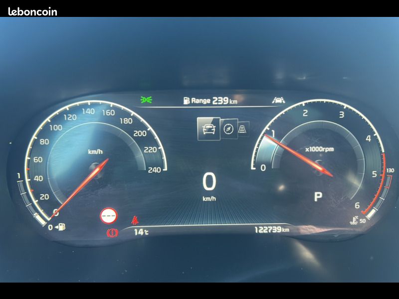 Kia Xceed 1.6l CRDi 136 ch DCT7 ISG Premium (image 17)