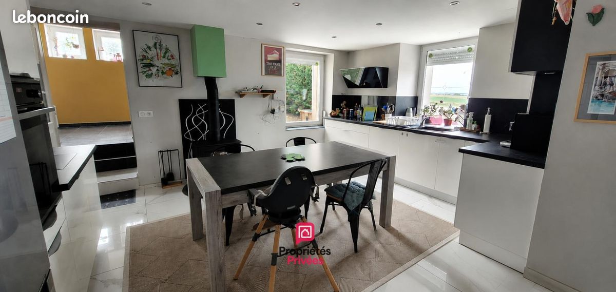 Maison 6 pièces 140 m² · à Vigny · 140 m² · 295 000 €