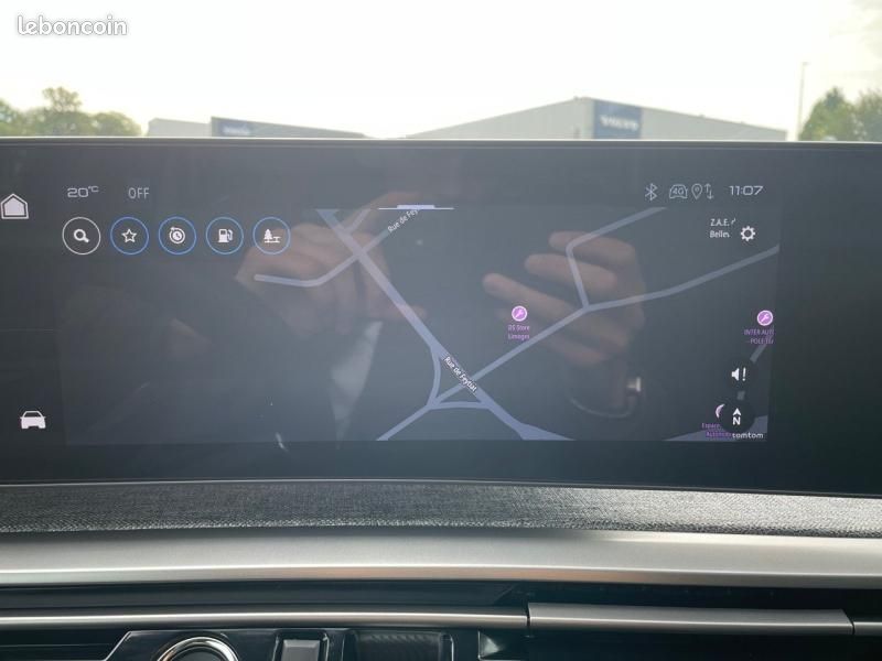 Peugeot 3008 1.2 Hybrid 136 Allure e-DCS6 + GPS / VISION CAMERA 360 (image 19)