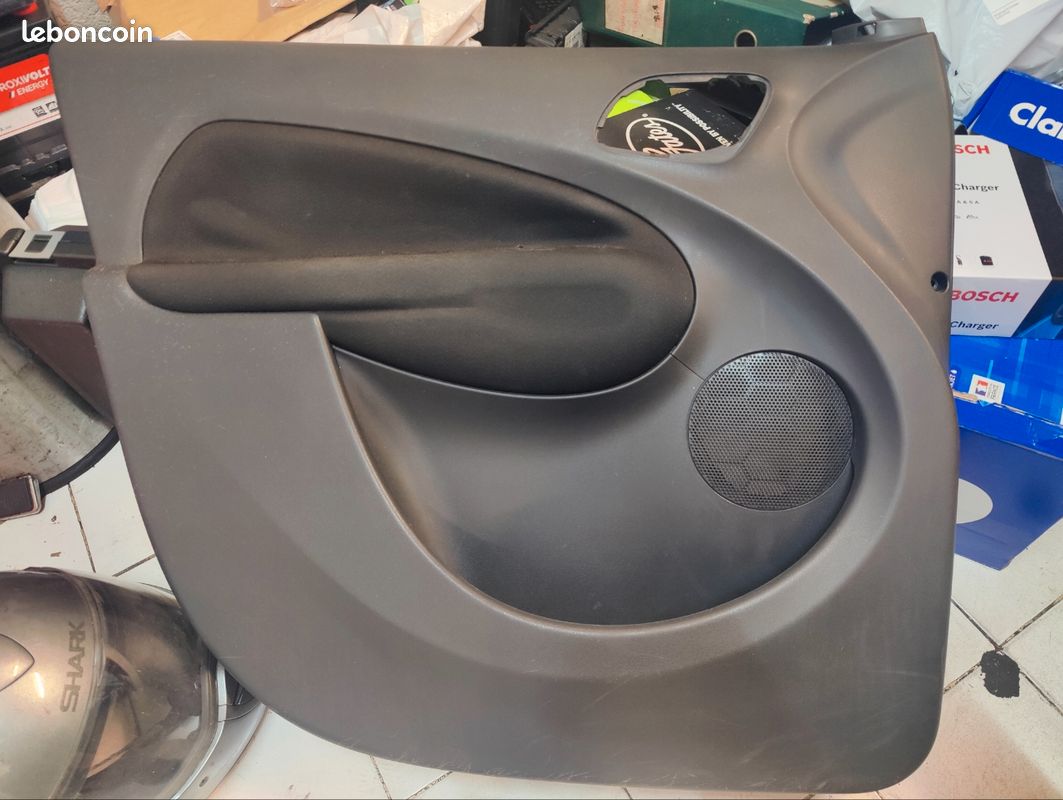 Garniture De Porte Avant Gauche CITROËN C4 Picasso 1 - Pièce D'occasion