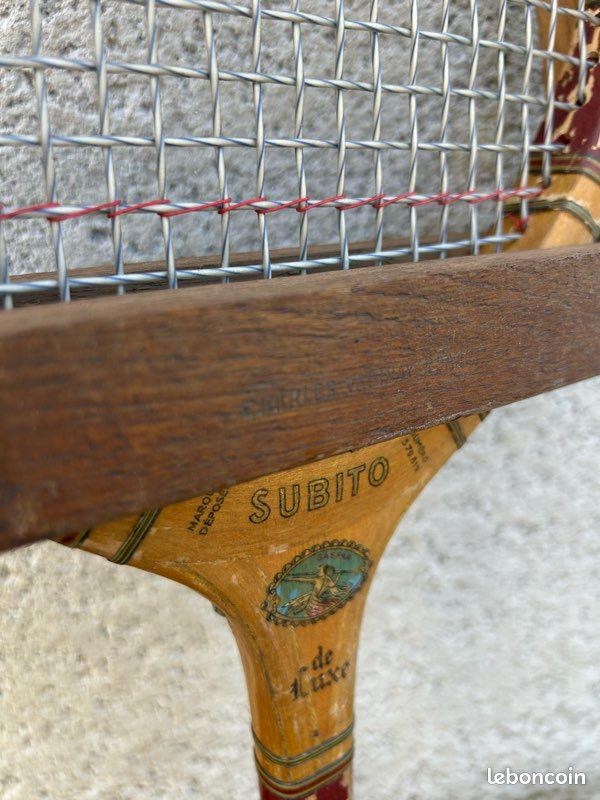 Presse-papier vintage forme raquette de tennis en laiton - Décoration