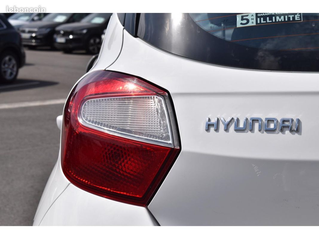 HYUNDAI I10 1.0 BVM Intuitive (image 32)