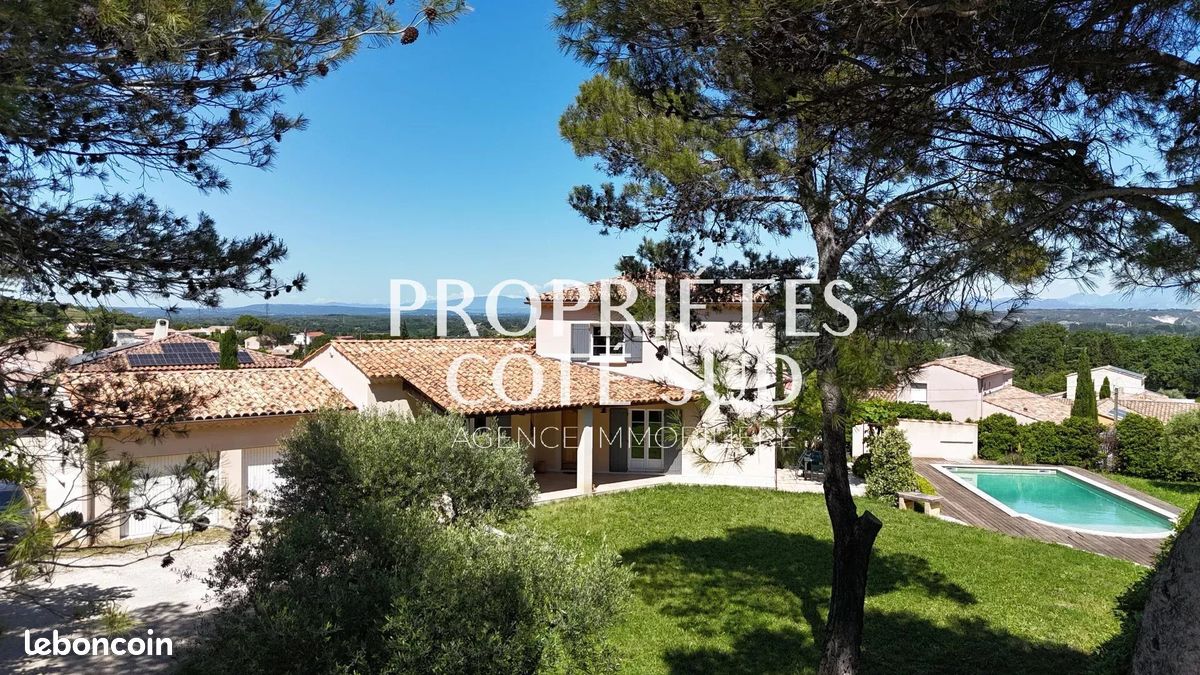 Maison 5 pièces 137 m² · à Tavel · 137 m² · 537 000 €