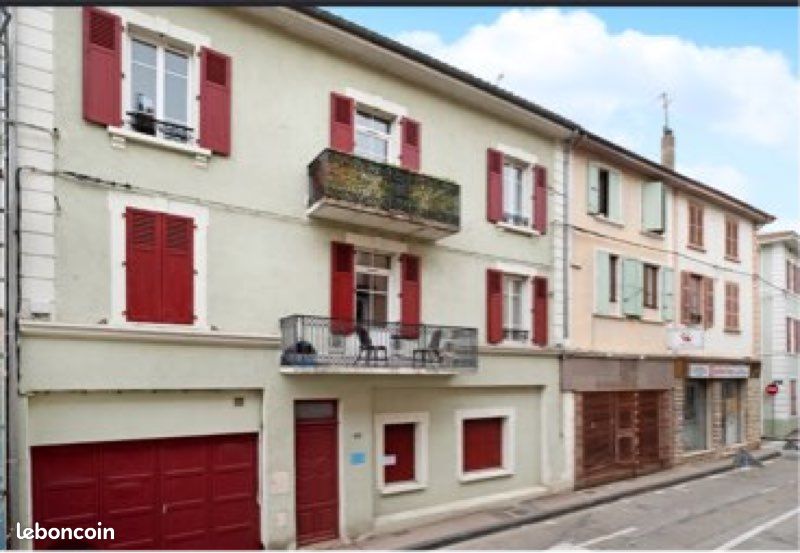 Appartement 10 pièces 200 m² · à Saint-Dié-des-Vosges · 200 m² · 200 000 €