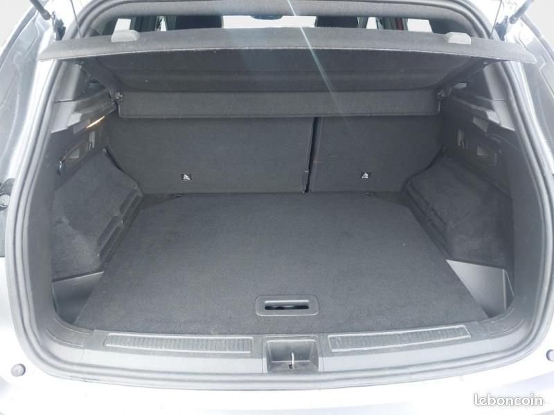 Renault Austral 1.2 E-Tech full hybrid 200ch Techno (image 9)