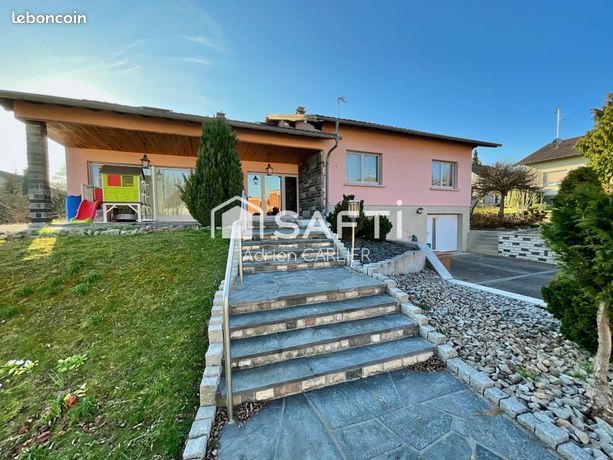 Maison 8 pièces 216 m²