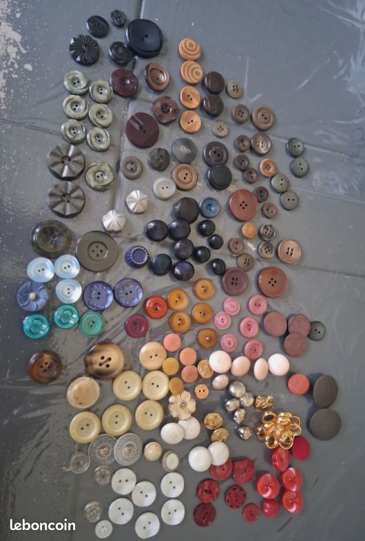 RARE BOUTON / BUTTON UNIFORME ANCIEN - TETE D'ÉLÉPHANT GRAVÉ - 17mm EUR