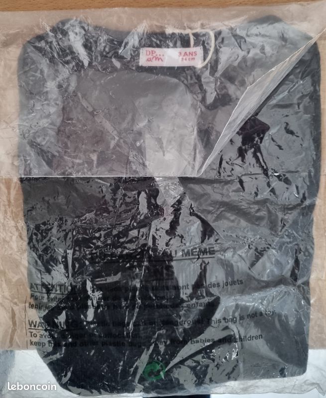 Gilet DPam neuf pour enfant 3ans, noir, jamais porté (image 2)