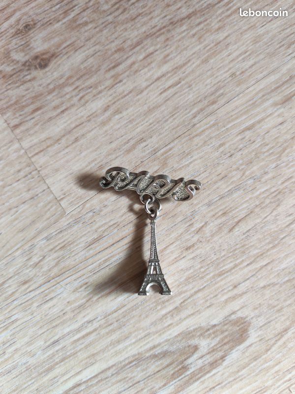 Broche Vintage Tour Eiffel - Souvenir De Paris En Doré, Bijou Ancien