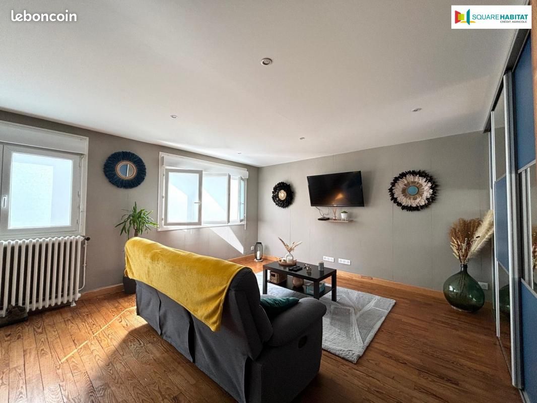 Appartement 3 pièces 82 m² - Oloron-Sainte-Marie 64400 (image principale 3)