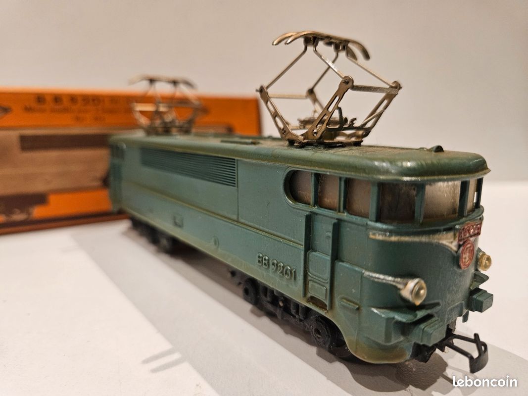 Locomotive Jouef SNCF BB 9201 Verte Ho 1/87 Vintage, Pour Pièces