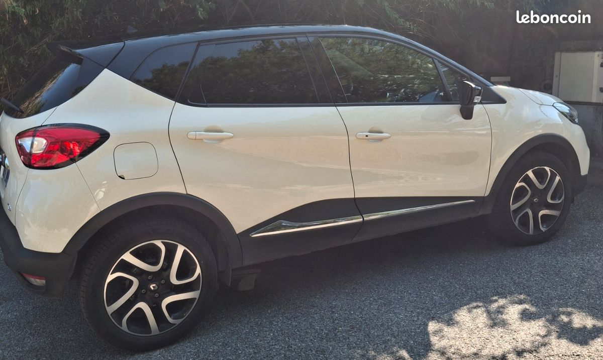 Renault captur (image 1)