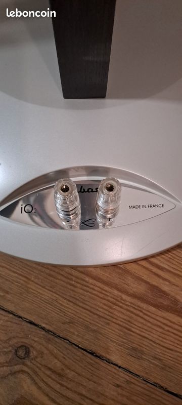 Paire enceinte cabasse IO2 sur pied (image 2)