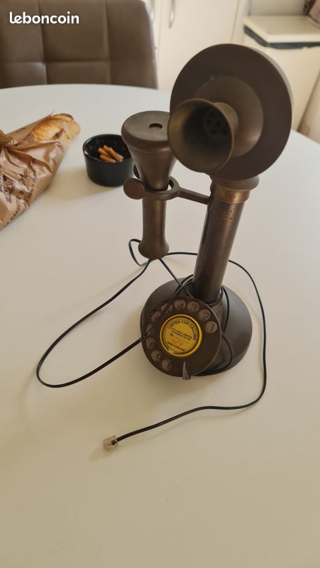 Téléphone fixe ancien fonctionnel (image 1)