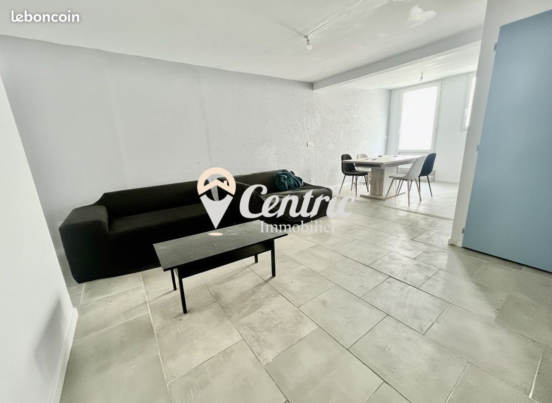 Appartement 3 pièces 58 m² · à Bressuire · 58 m² · 520 €