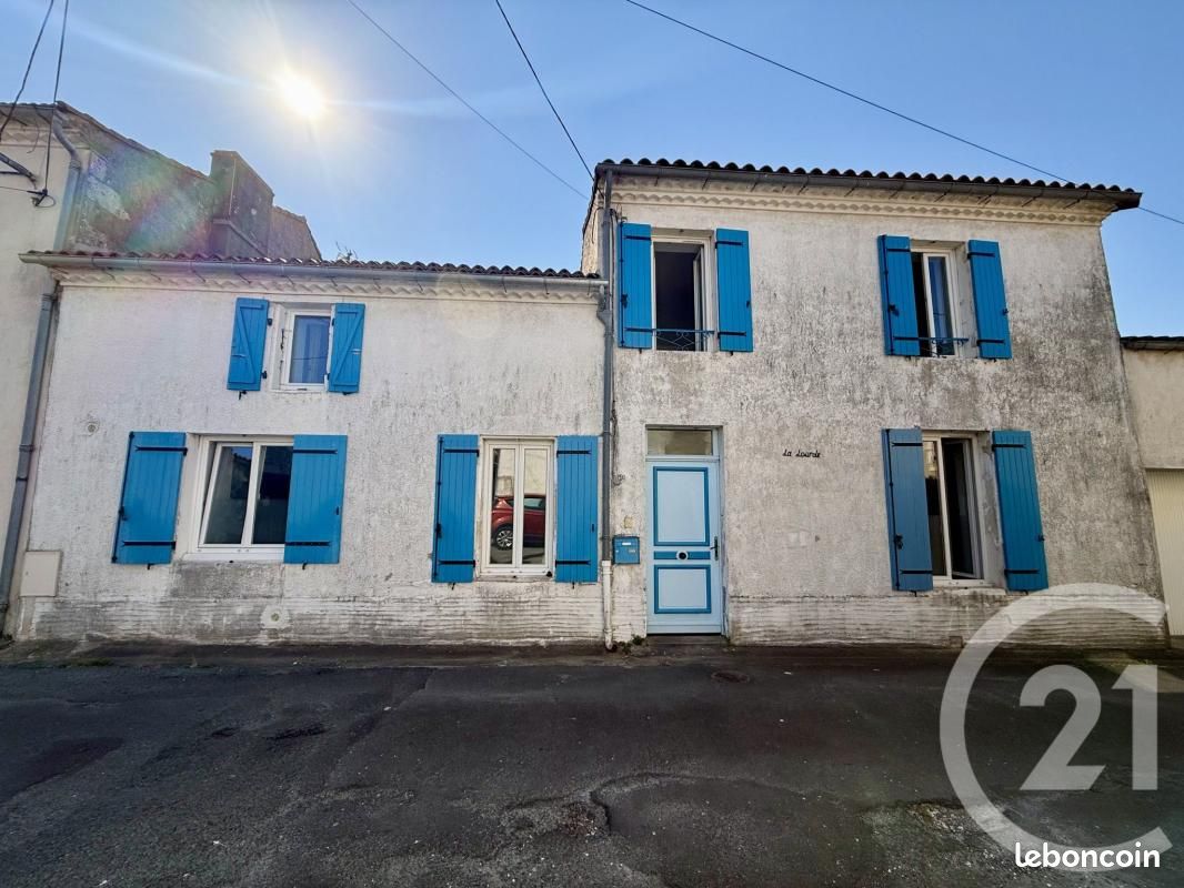 Maison 3 pièces 110 m² · au Gua · 110 m² · 219 440 €